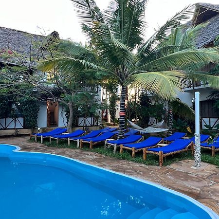 Tropical Nungwi Hotel Exterior photo