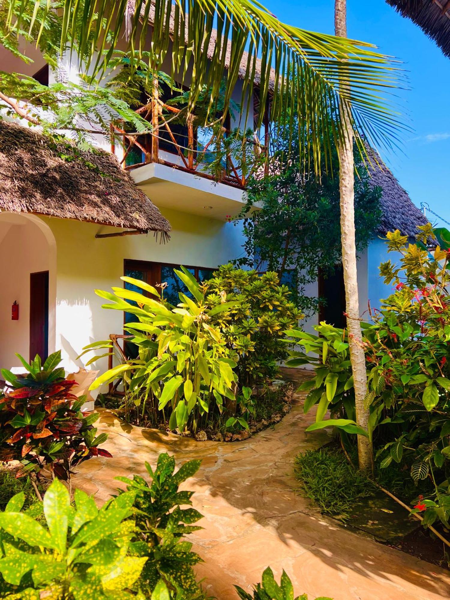 Tropical Nungwi Hotel Exterior photo