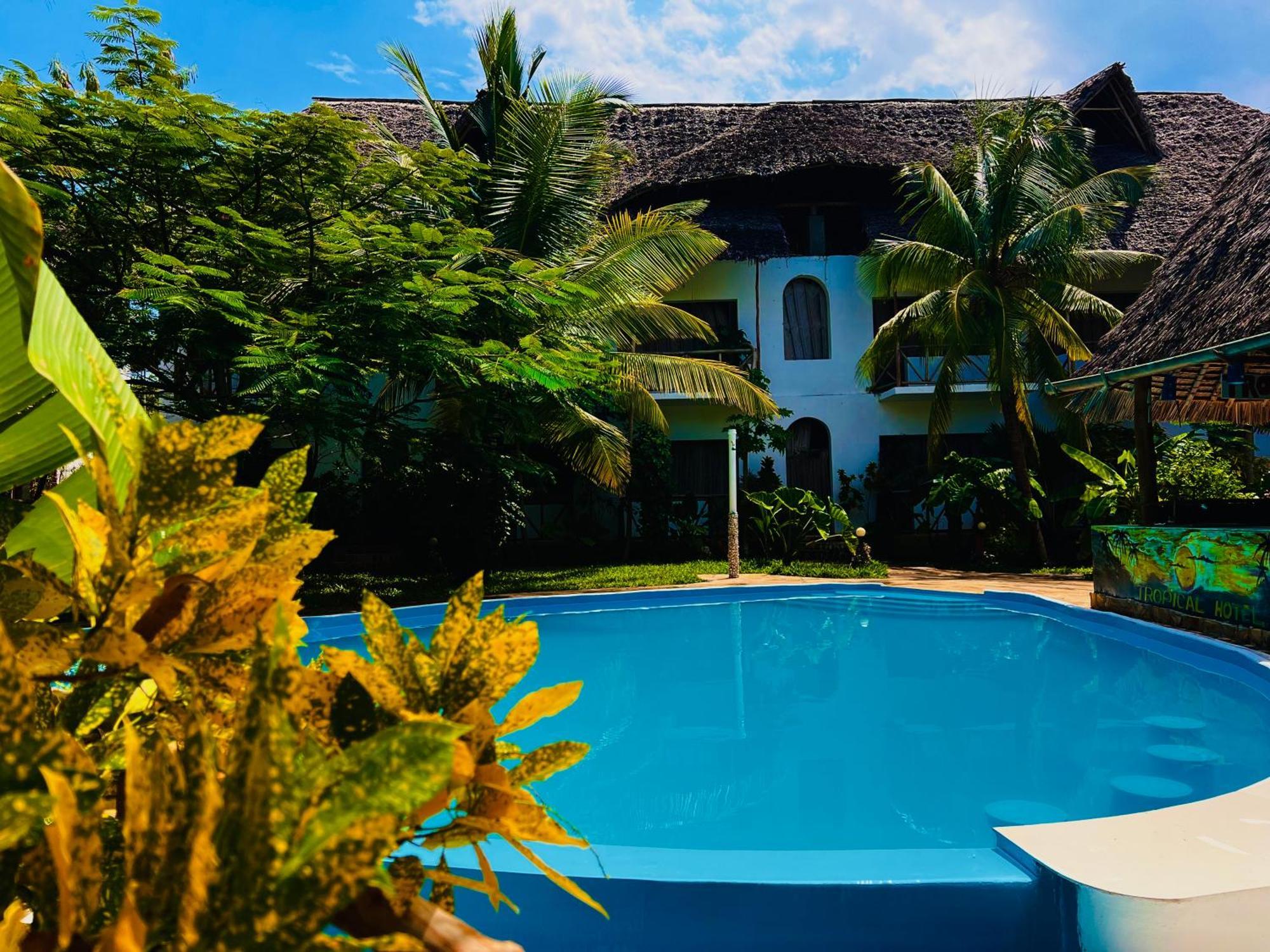 Tropical Nungwi Hotel Exterior photo