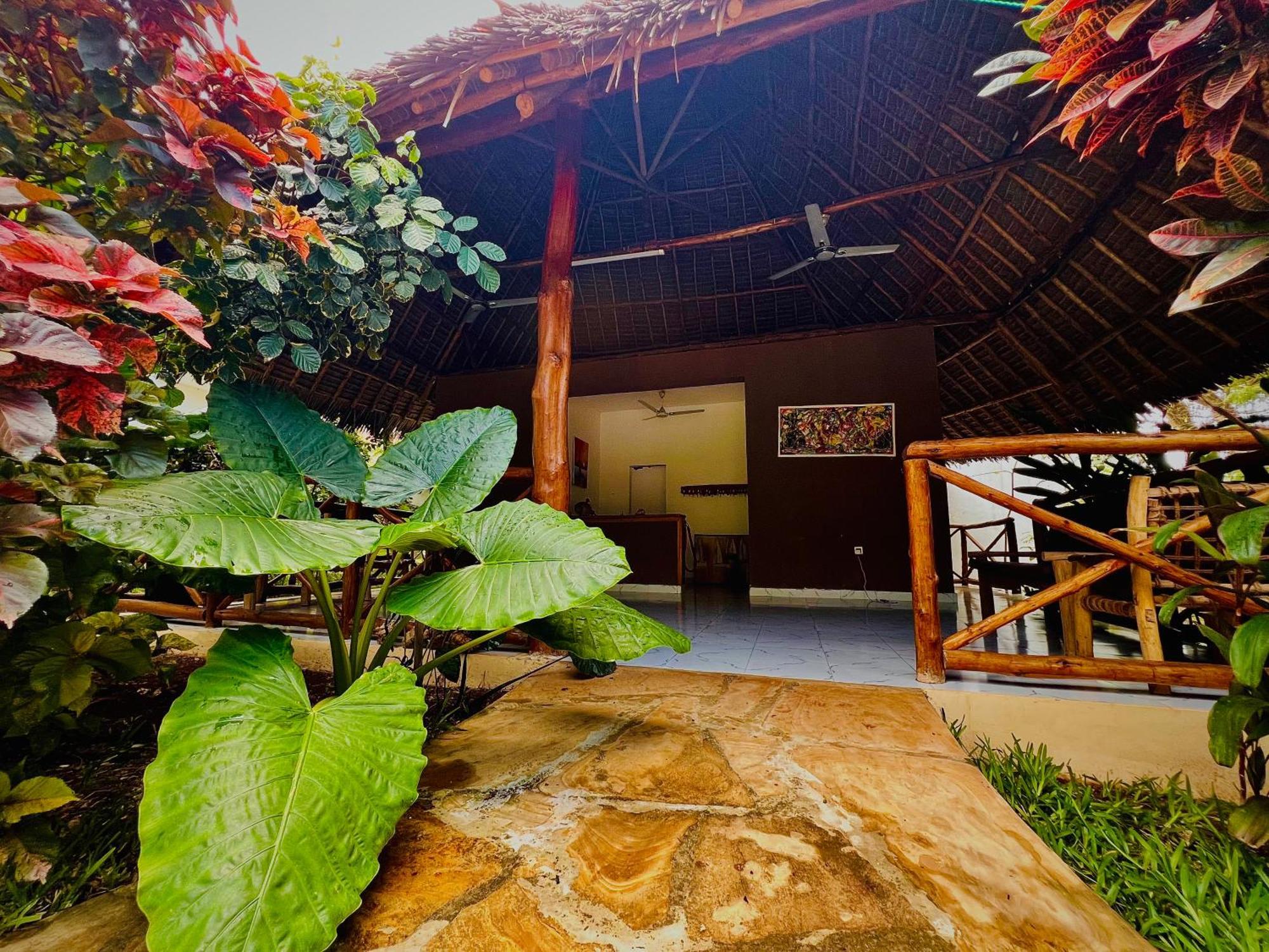 Tropical Nungwi Hotel Exterior photo