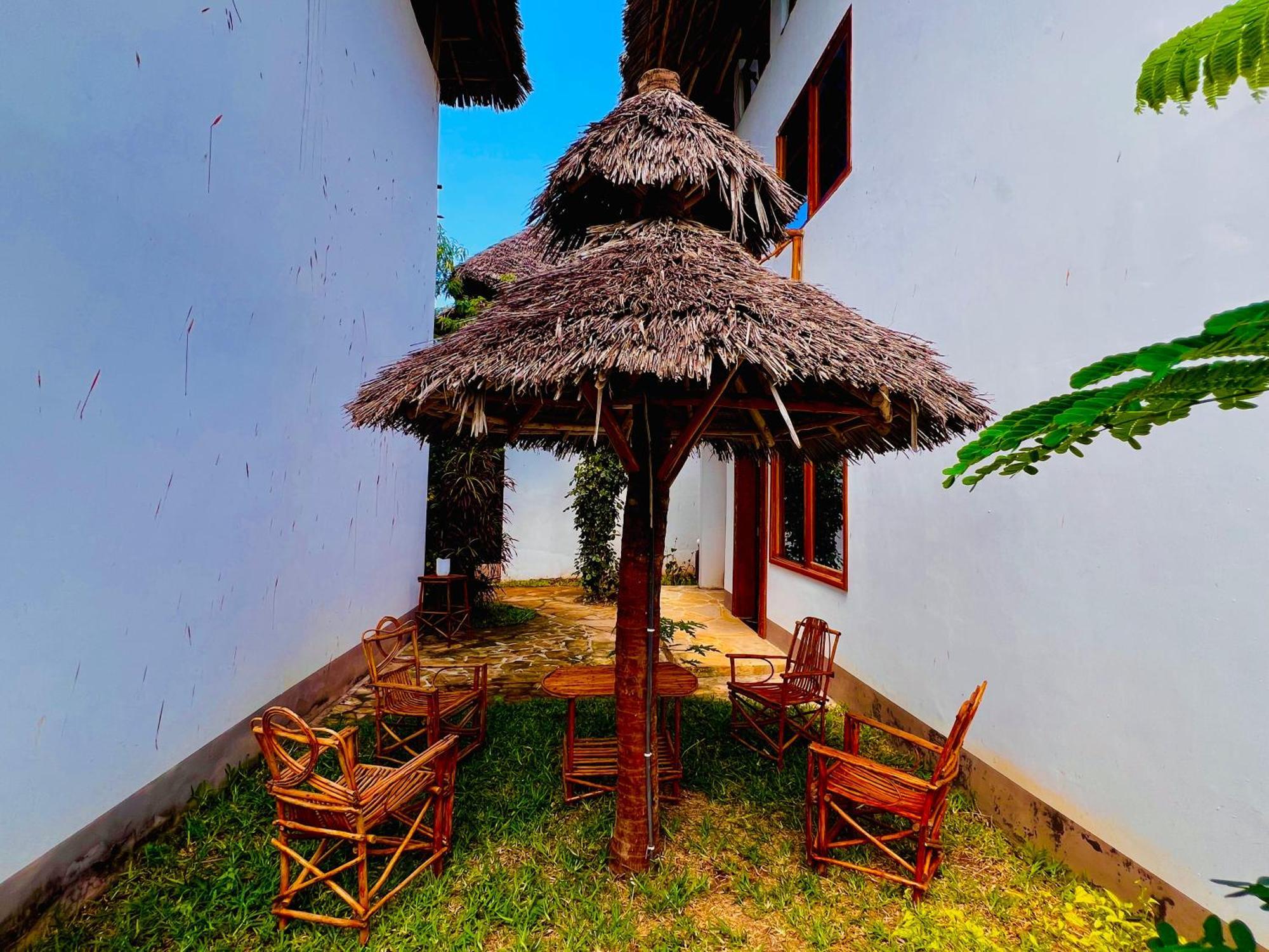 Tropical Nungwi Hotel Exterior photo
